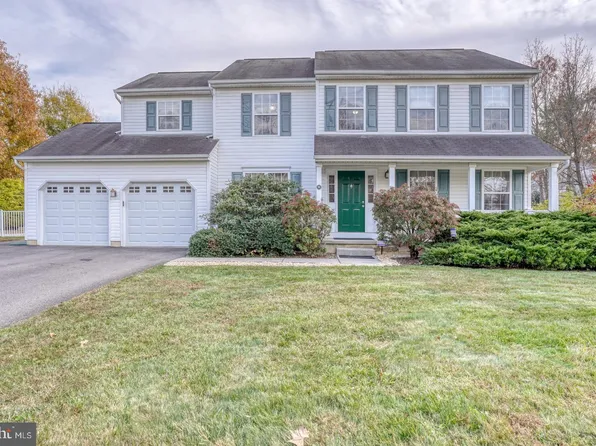 94 N Hunter Forge Rd, Newark, DE 19713