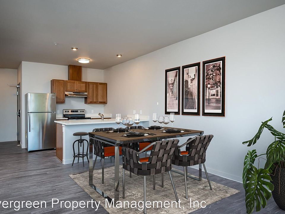 1st image of 459 SE 192nd Ave #10236557