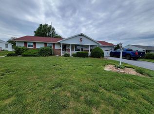 629 Hilltop Rd, Myerstown, PA 17067
