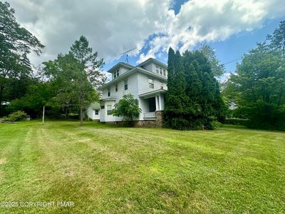 22 Fairview Ave, Mount Pocono, PA, 18344