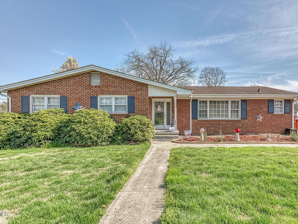 1st image of 609 Hollyhill Rd