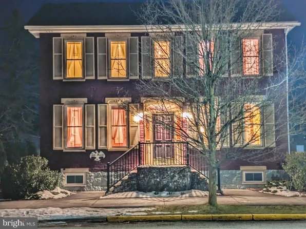 122 W Main St, Everett, PA 15537