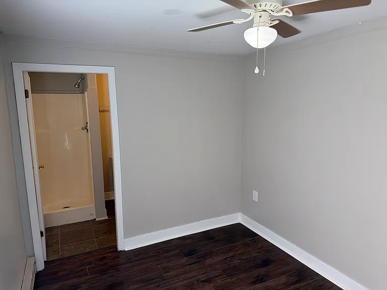 1022 W Main St #1 — Photo 9