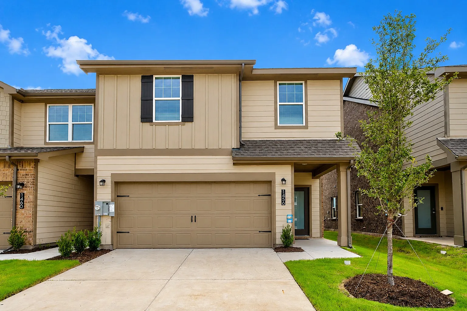 4 bed, 2.5 bath, 1905 sqft, $1,950 — Photo 4