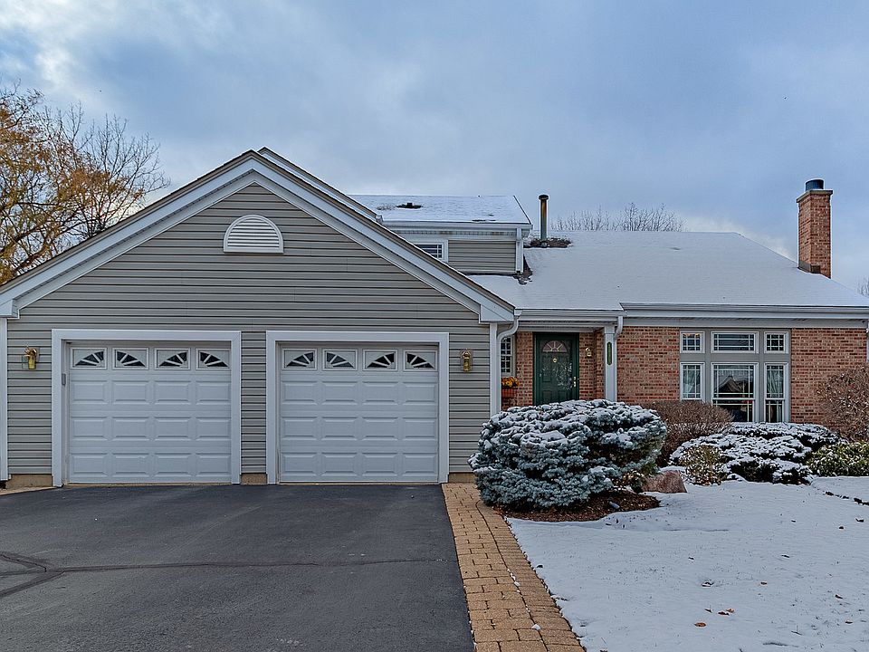 1880 Maine Dr, Elk Grove Village, IL 60007 Zillow