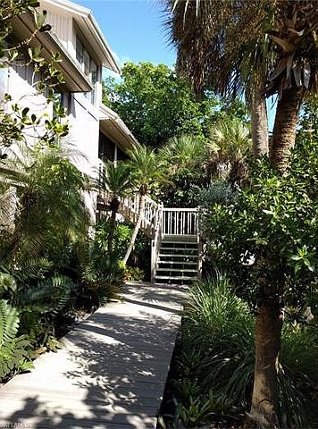 1st image of 4215 Old Banyan Way