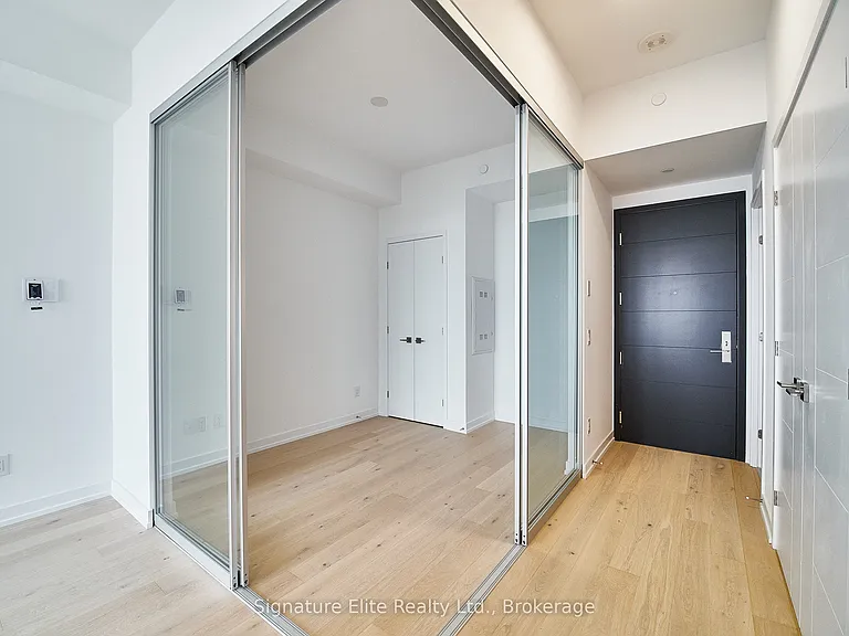 488 University Ave #2705 — Photo 12