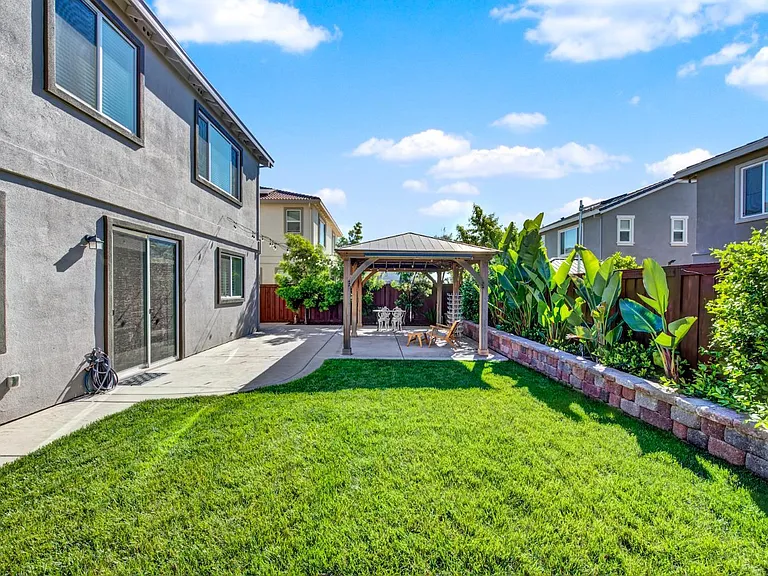 4037 Crane Ct — Photo 43
