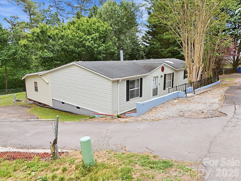 1st image of 405 Gray Ct