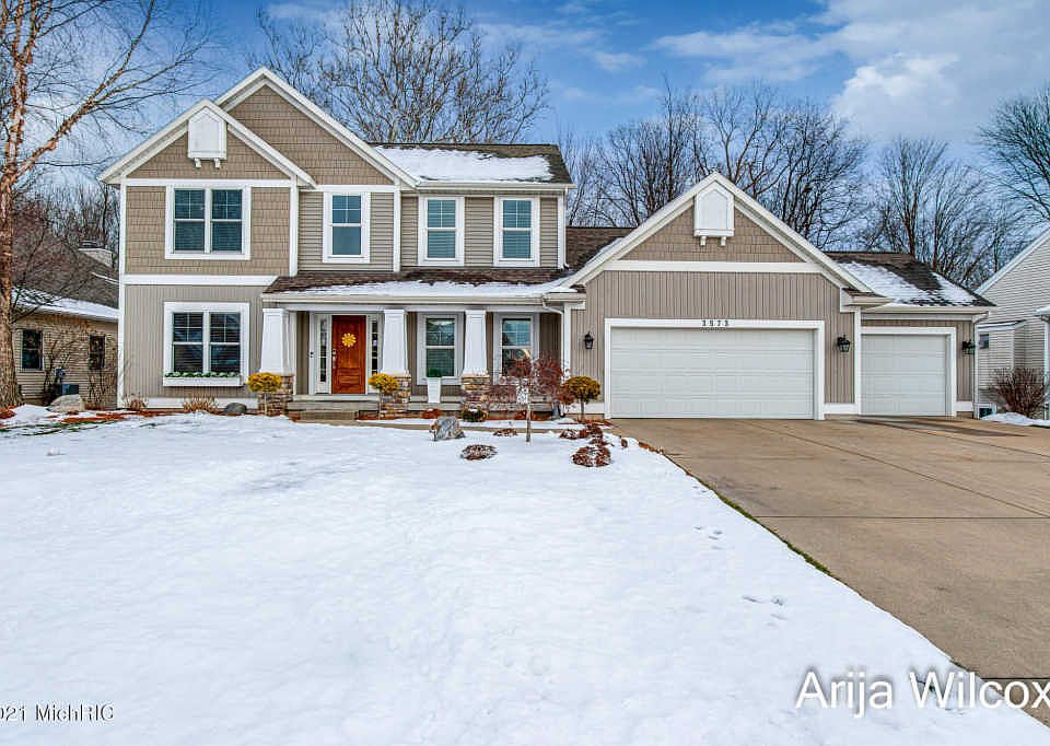 1st image of 3573 Big Rock Ct SW