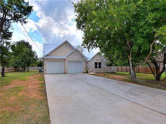 2nd image of 165 Kalalea Ln