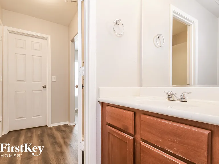 22238 W Moonlight Path — Photo 11