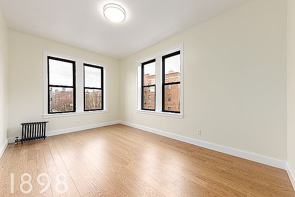 1st image of 2908 31st Ave APT E5