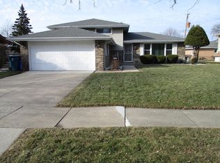 1306 E 169th Pl, South Holland, IL