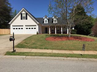 6503 Bearing Dr, Flowery Branch, GA 30542