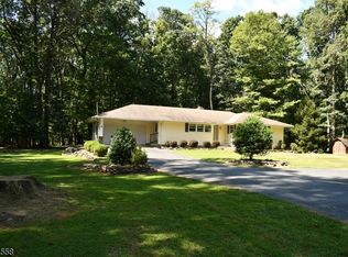 64 Johanna Farms Rd, Ringoes, NJ 08551