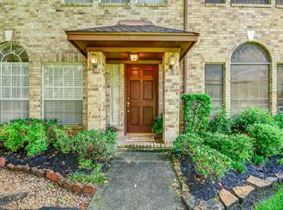 2245 Broadlawn Dr, Houston, TX 77058
