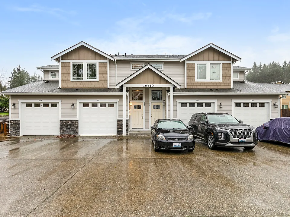 19623 Wapato Ln NE #203
