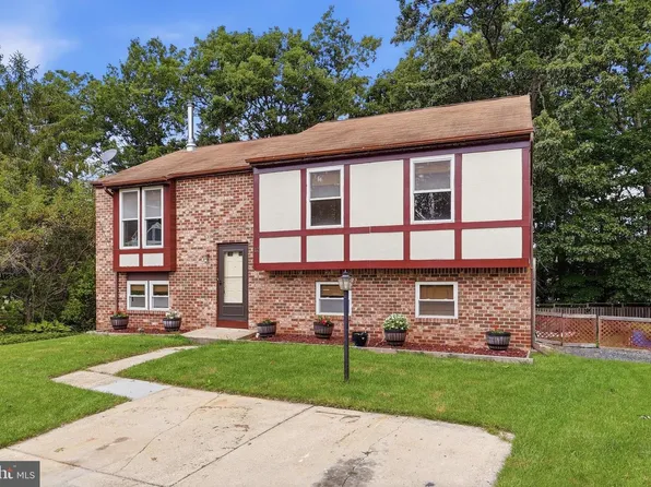 12 Beefwood Ct, Baltimore, MD 21221
