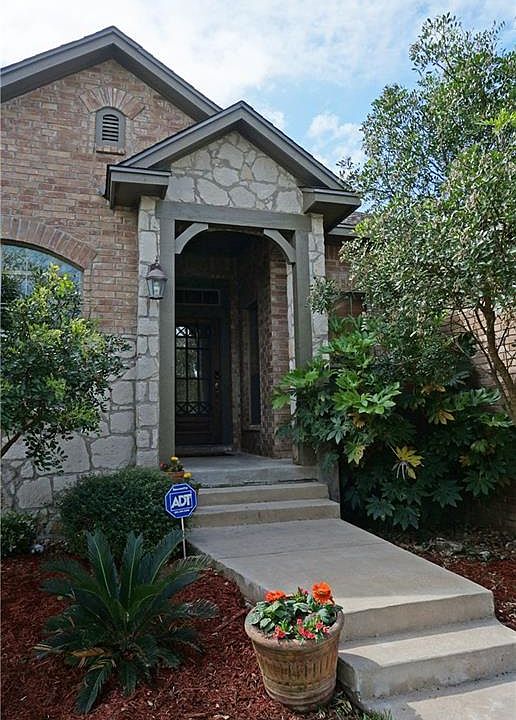 1st image of 8950 Natalie Point