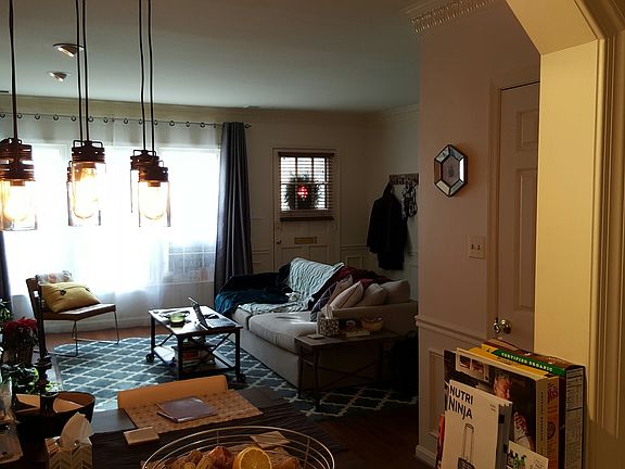 Semi-open kitchen