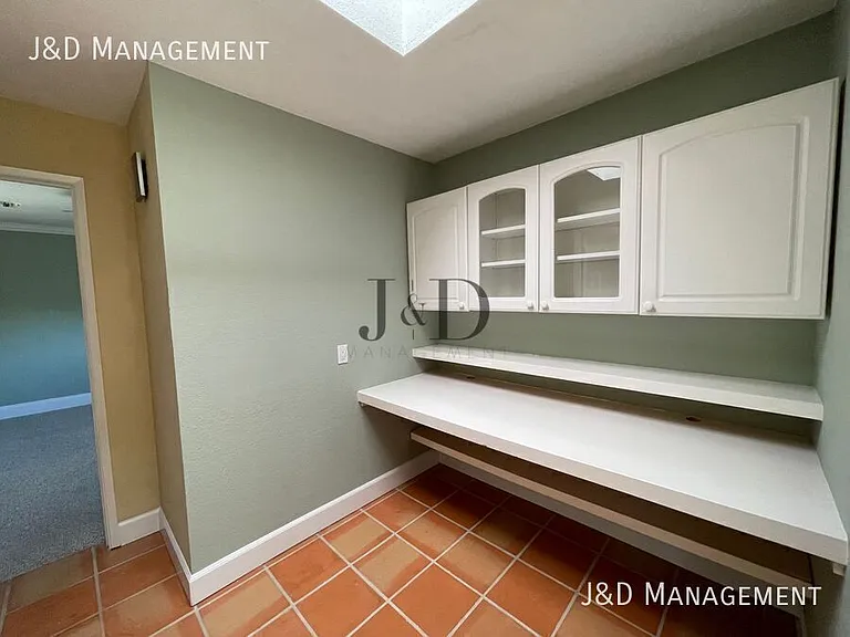 1762 Hornblend St #A — Photo 12