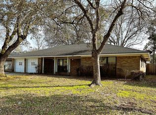 2109 Ivie Lee St, Baytown, TX 77520