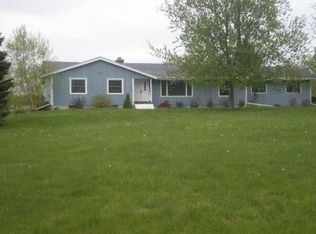 1977 Encore Ln, Ann Arbor, MI 48103