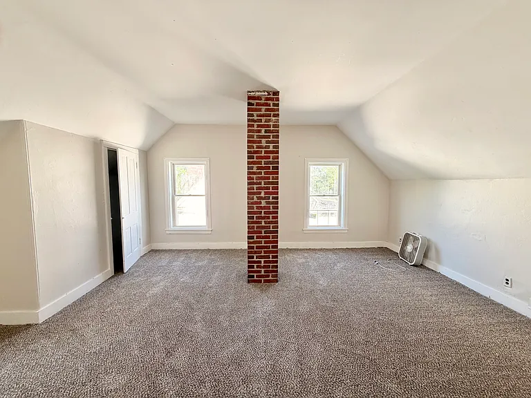 558 Columbia Ave #1 — Photo 13