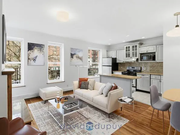 286 Saint Johns Place image 1 of 10