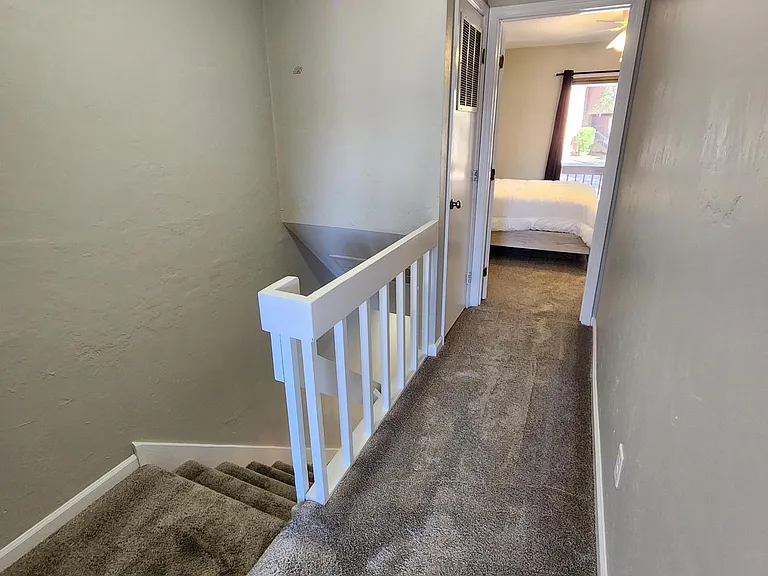 2228 Timberwood Cir N — Photo 20