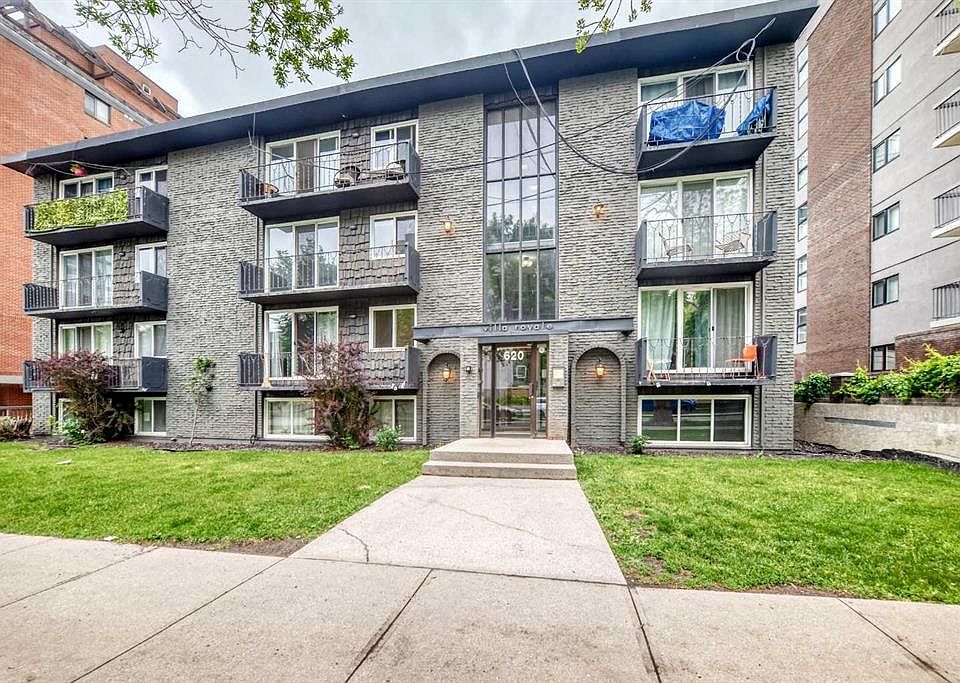 1st image of 620 S 15th Ave SW #105