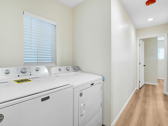 Washer & Dryer Included