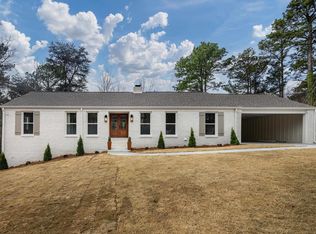 2125 Fox Valley Cir, Vestavia Hills, AL 35216