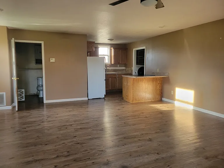 5520 NW Jennings Rd — Photo 3