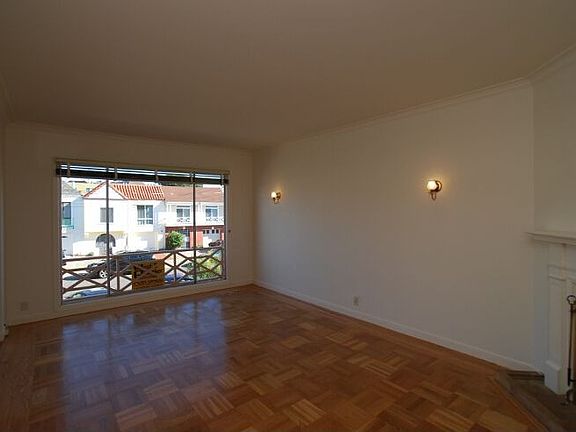 2nd image of 1859 33rd Ave
