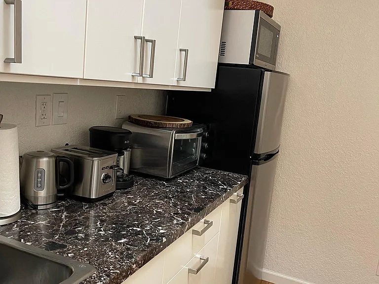13276 Midbluff Ave #3 — Photo 14