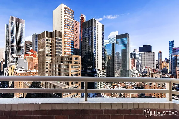 Rented by Brown Harris Stevens | media 39