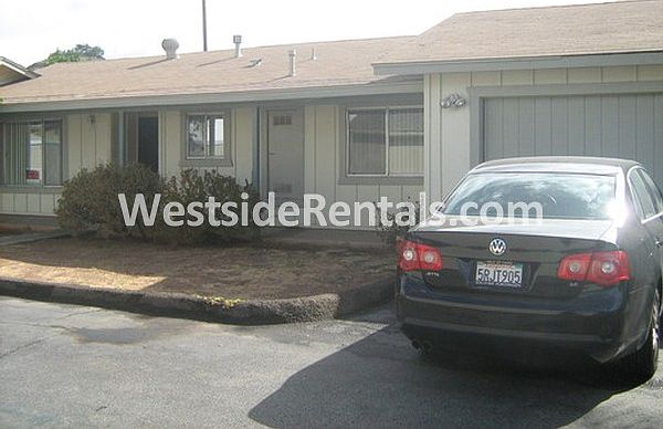 1st image of 1017 Greenfield Dr APT C