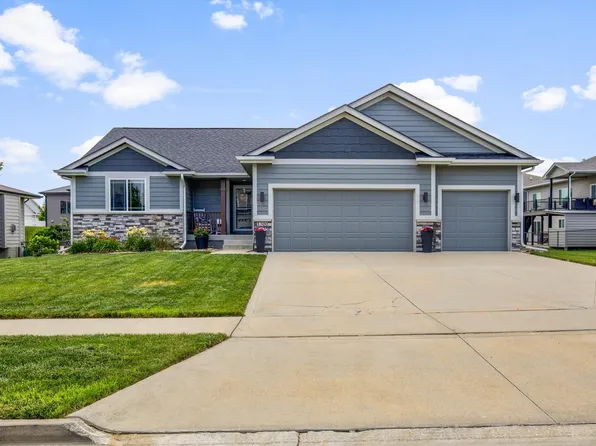 1300 NW 5th St, Grimes, IA 50111