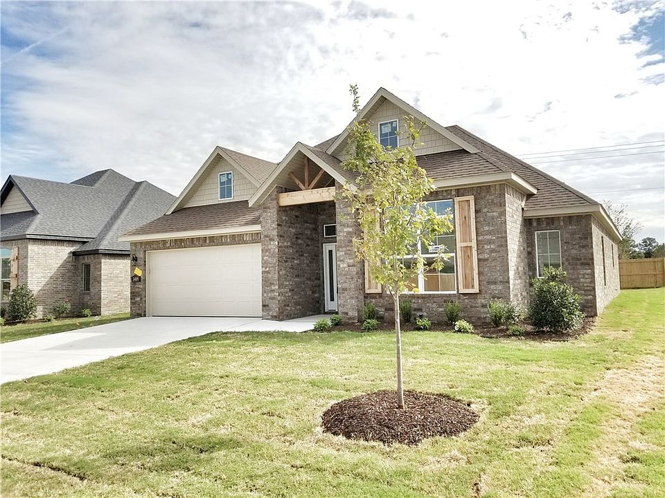 1st image of 3409 SW Mistletoe Ave