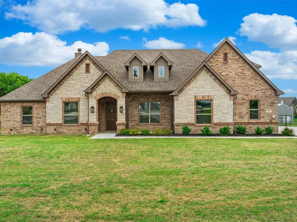 341 Oak Meadow Ln, Weatherford, TX 76085