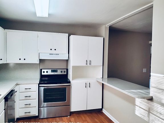 4th image of 1326 Hamilton St
