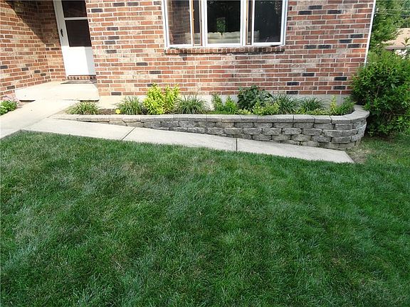4th image of 516 NE 1st St