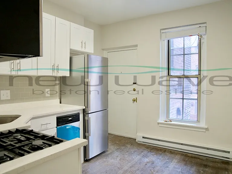 38 Clearway St #2 — Photo 10