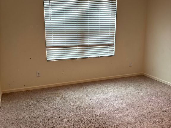 5th image of 110 N Chubb Rdg