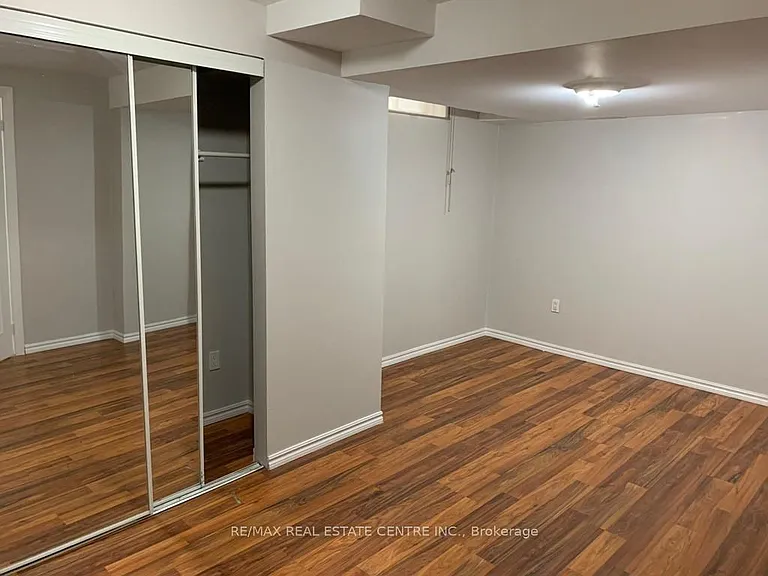 505 Rossellini Dr — Photo 4
