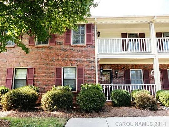1st image of 807 Jamestown Dr APT 2