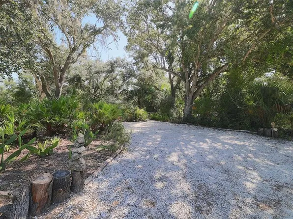 27374 San Carlos Dr #15-16, Punta Gorda, FL 33983