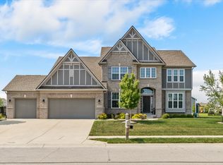 2450 Stonehaven Dr, Avon, IN 46123